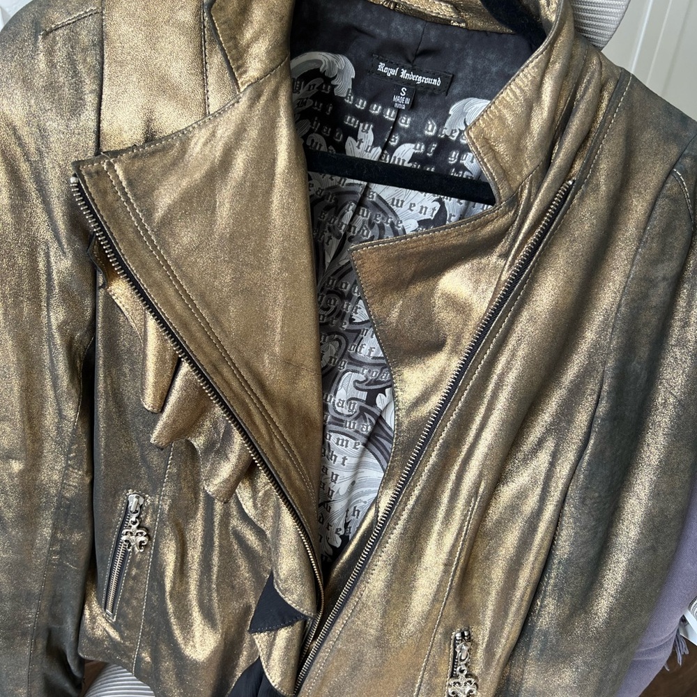 100% leather Gold Women's leather Jacket